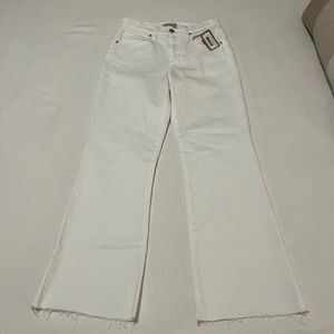NWT Vestique white cadet cropped flare jeans size 25